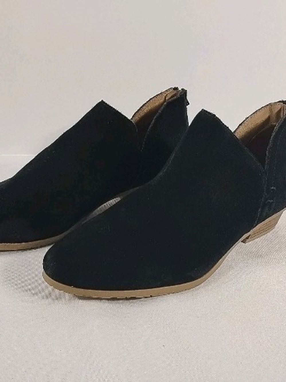 Kenneth Cole Reaction Black Suede Ankle Booties with Tan Sole